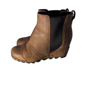 SOREL Brown Leather Ankle Boots slip on size 7.5